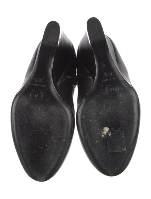 Chanel Interlocking CC Logo Leather Boots