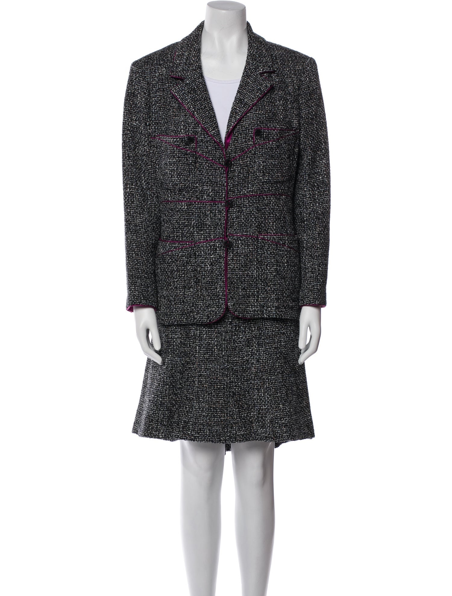 Chanel Vintage 2004 Skirt Suit