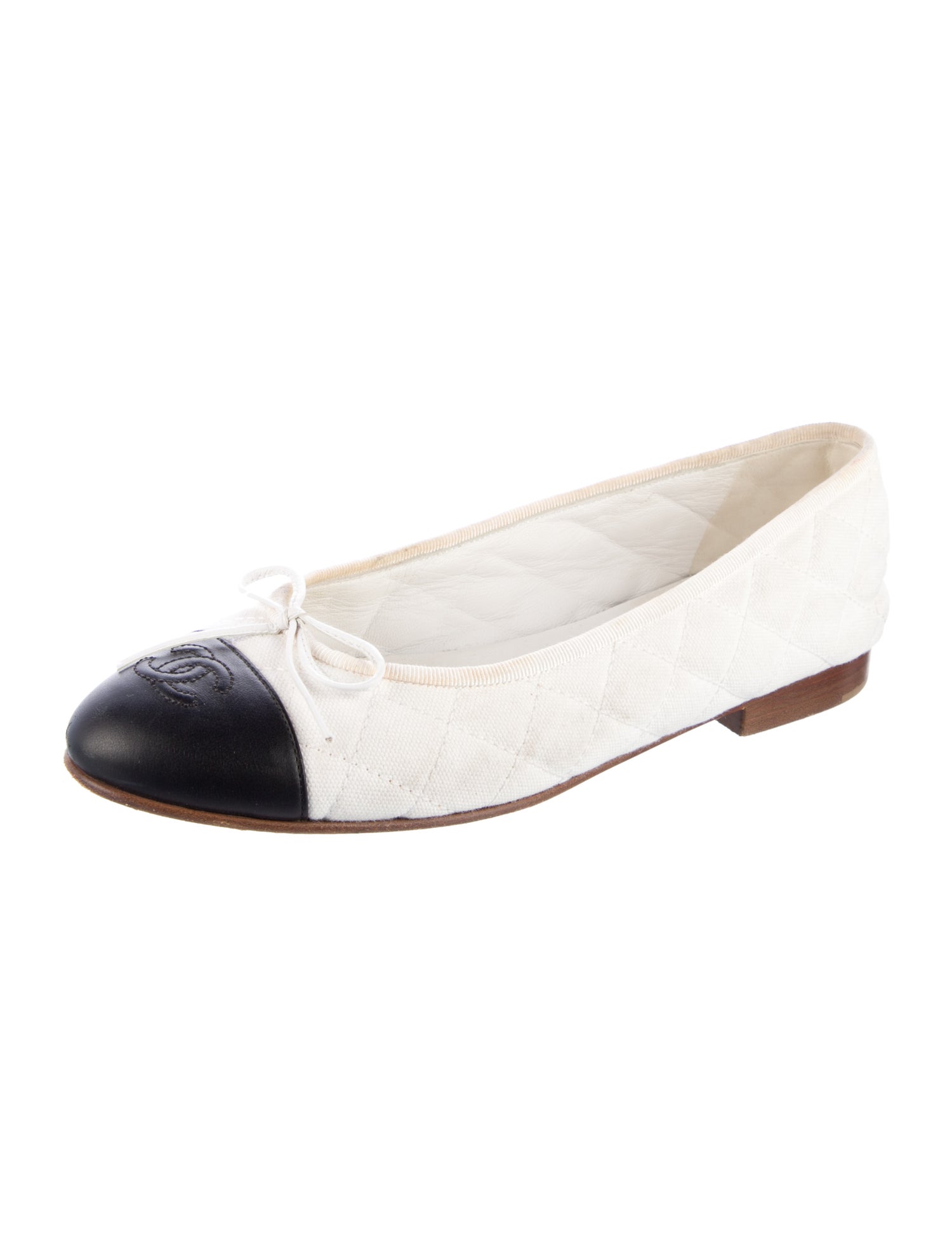 Chanel Vintage Interlocking CC Logo Ballet Flats