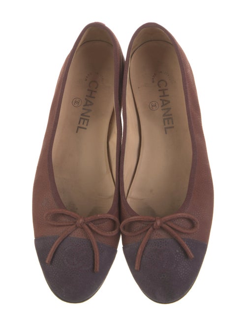 Chanel Interlocking CC Logo Leather Ballet Flats