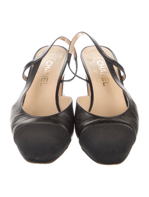 Chanel Interlocking CC Logo Leather Slingback Pumps
