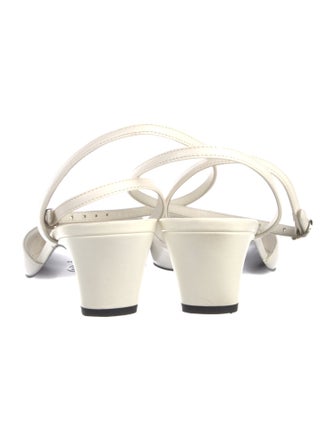 Chanel 2024 Interlocking CC Logo Slingback Pumps