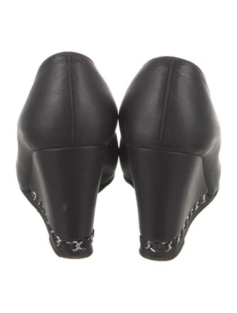 Chanel 2013 Interlocking CC Logo Pumps