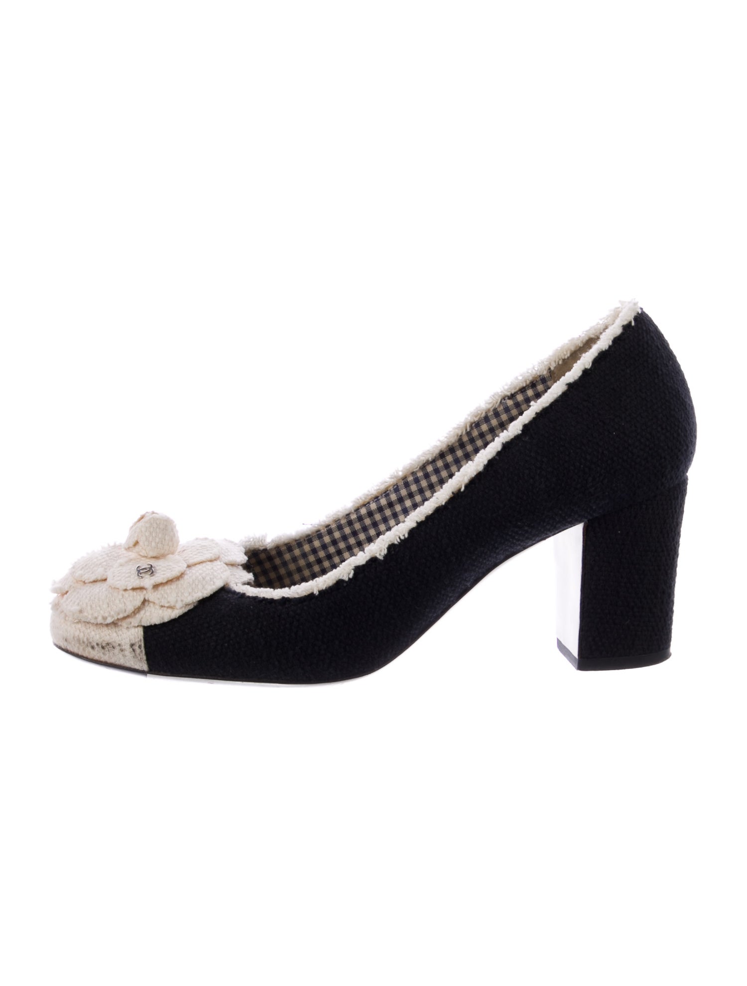 Chanel Vintage Interlocking CC Logo Pumps