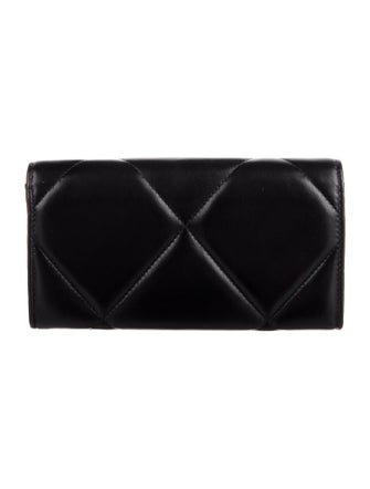 Chanel 19 Long Interlocking CC Logo Continental Wallet