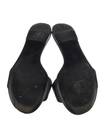 Chanel 2014-2015 Interlocking CC Logo Slides