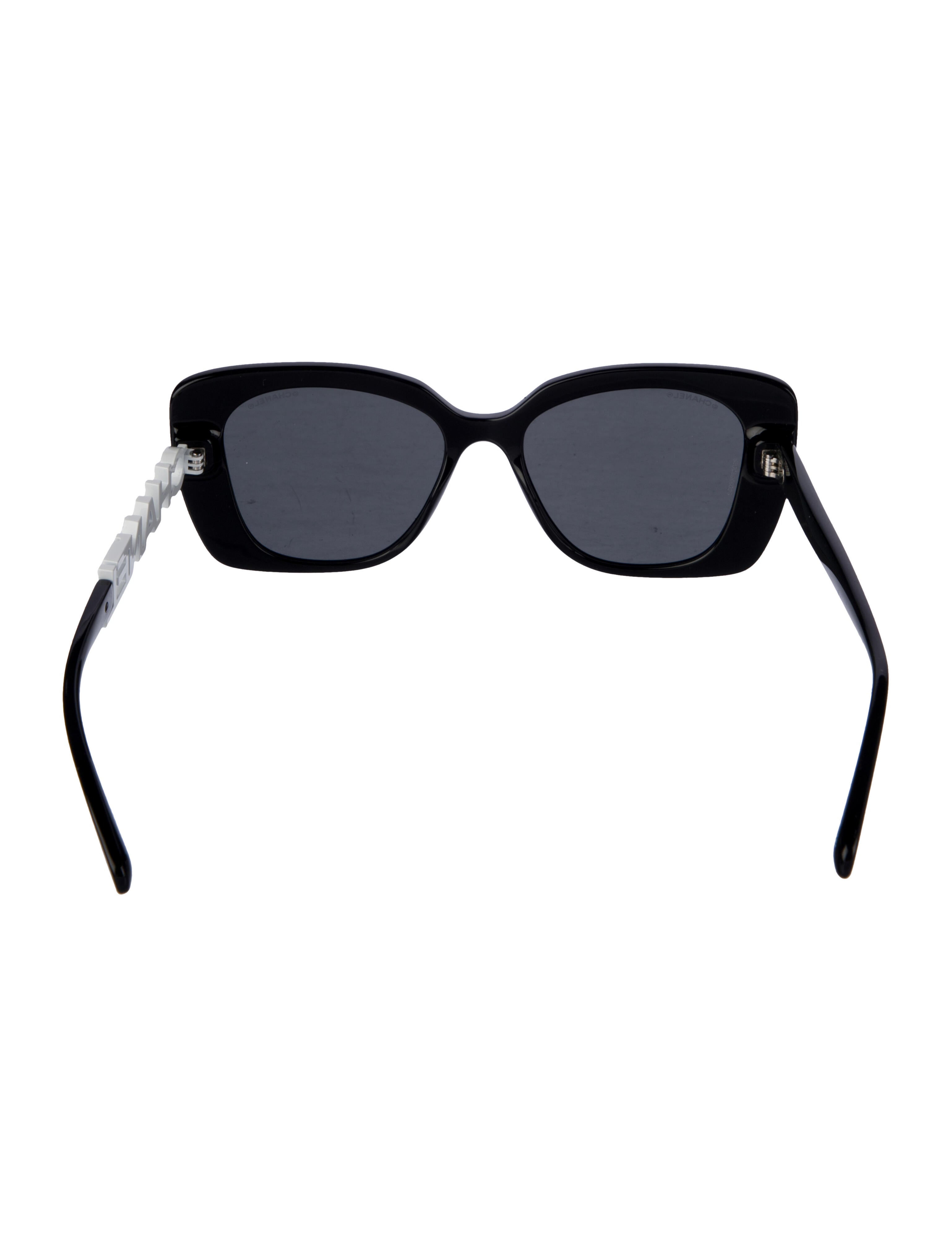 Chanel Interlocking CC Logo Cat-Eye Sunglasses