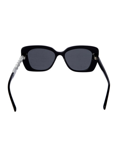 Chanel Interlocking CC Logo Cat-Eye Sunglasses