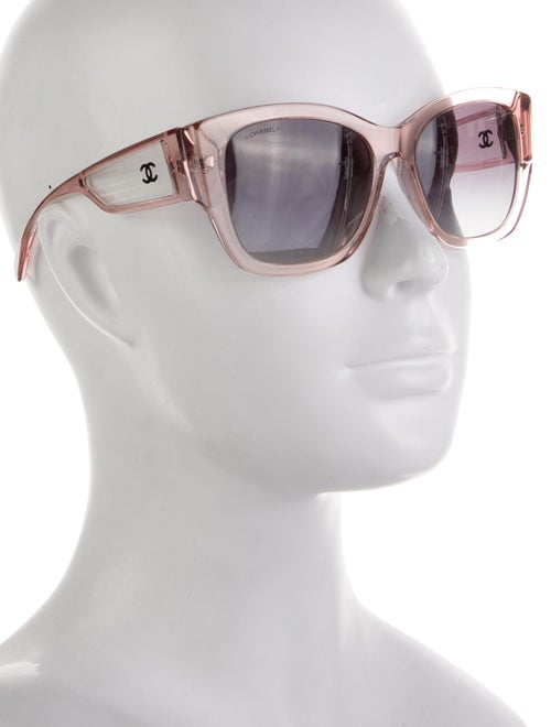 Chanel Interlocking CC Logo Cat-Eye Sunglasses