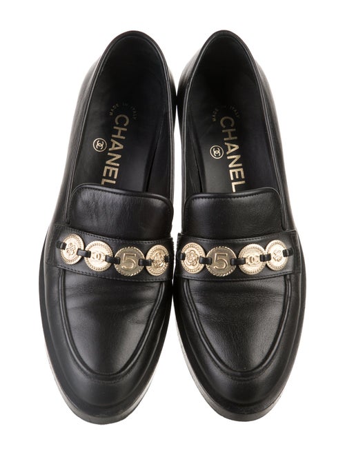 Chanel Interlocking CC Logo Leather Loafers