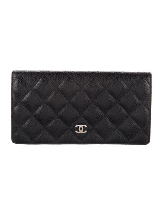 Chanel 2011 Interlocking CC Logo Bifold Wallet