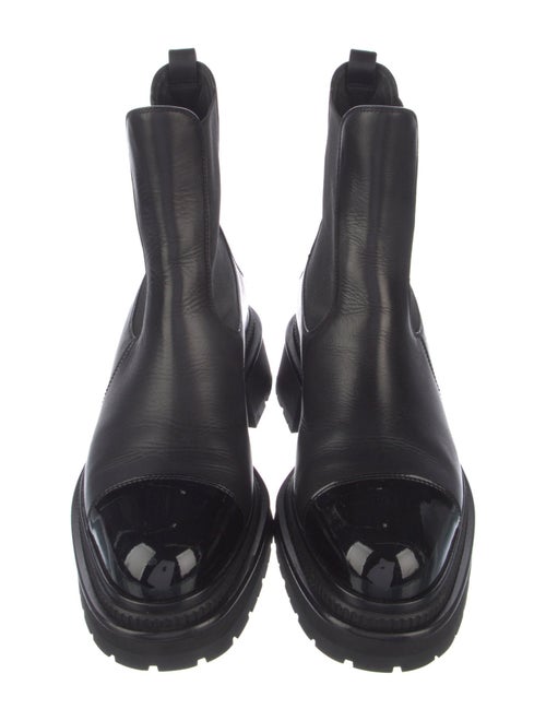 Chanel 2022 Interlocking CC Logo Chelsea Boots
