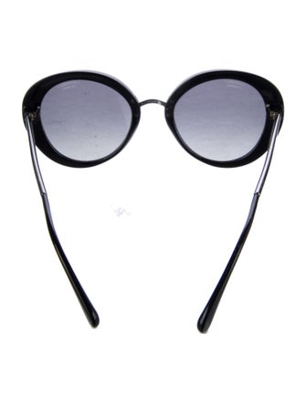 Chanel Interlocking CC Logo Cat-Eye Sunglasses