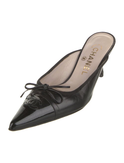 Chanel Interlocking CC Logo Leather Mules