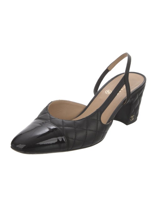 Chanel Interlocking CC Logo Leather Slingback Pumps