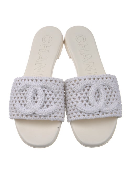 Chanel 2024 Interlocking CC Logo Slides