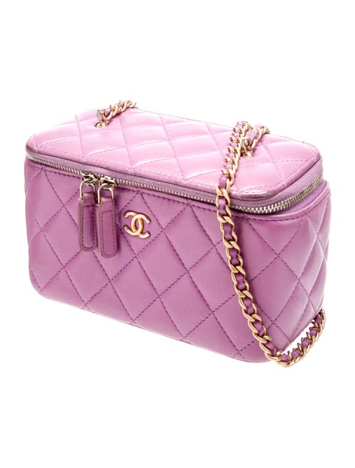 Chanel 2022 Pearl Crush Vanity Case