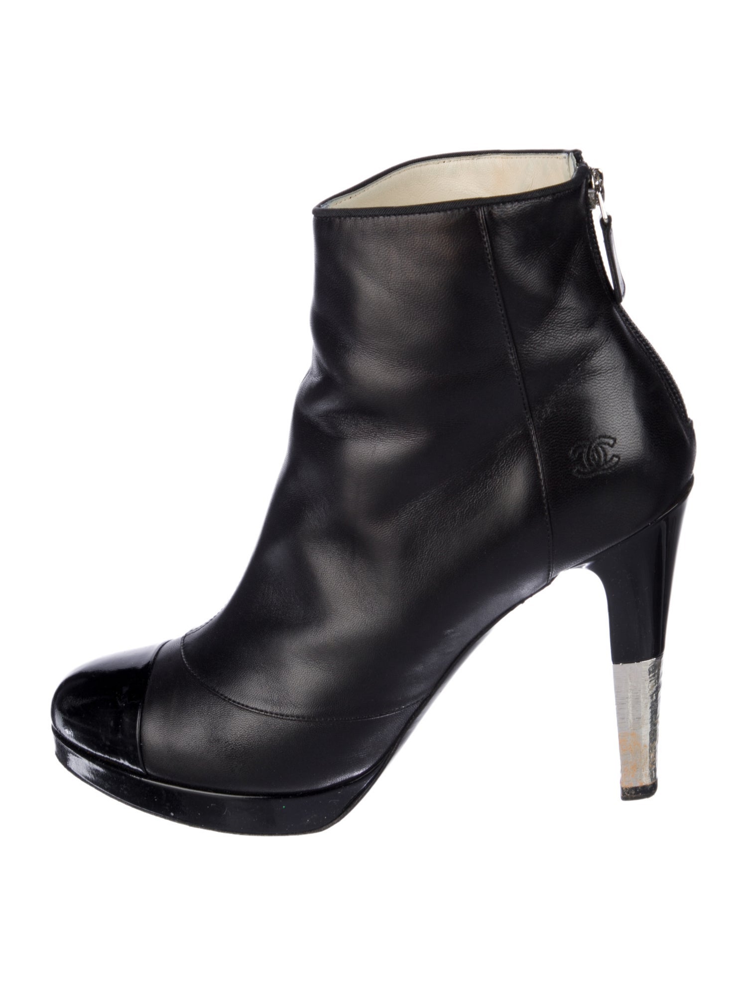 Chanel Vintage Interlocking CC Logo Boots