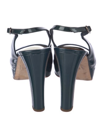 Chanel 2011 Interlocking CC Logo Slingback Pumps