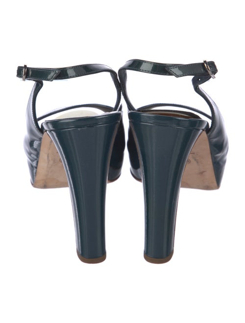 Chanel 2011 Interlocking CC Logo Slingback Pumps