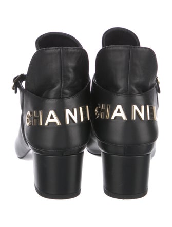 Chanel Interlocking CC Logo Leather Boots