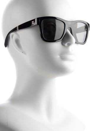 Chanel Interlocking CC Logo Wayfarer Sunglasses