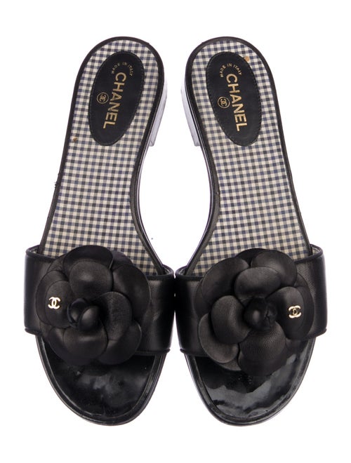 Chanel Interlocking CC Logo Leather Slides