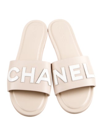 Chanel Interlocking CC Logo Leather Slides