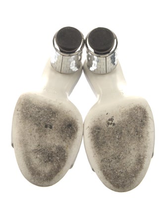 Chanel 2024 Interlocking CC Logo Slides