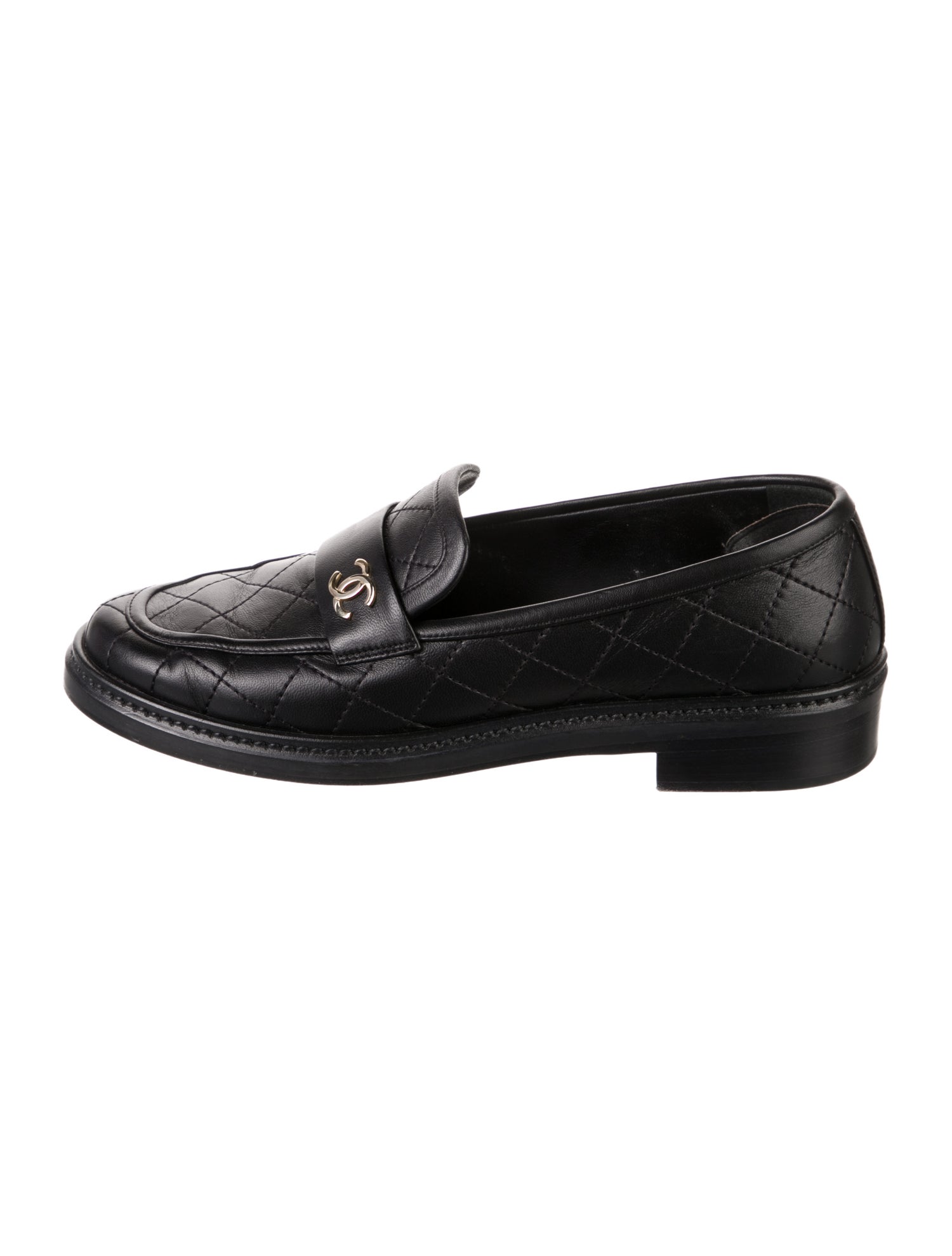Chanel 2020 Interlocking CC Logo Loafers