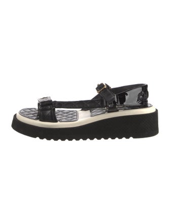 Chanel 2022 Interlocking CC Logo Espadrilles