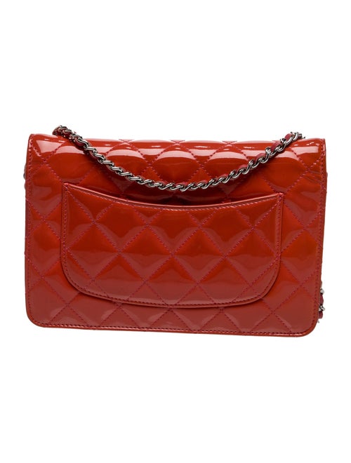 Chanel Classic Wallet On Chain