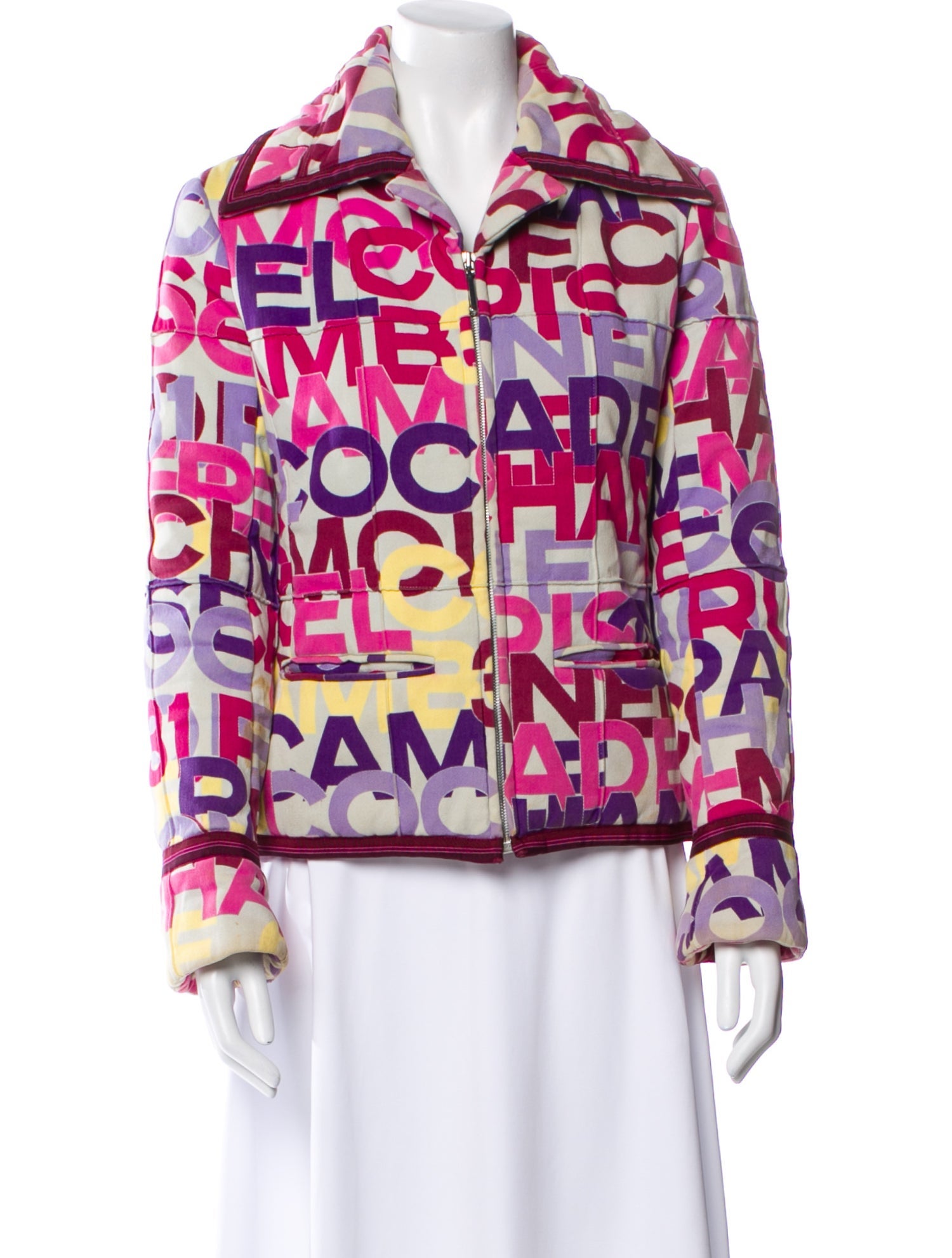 Chanel Vintage 2000 Jacket