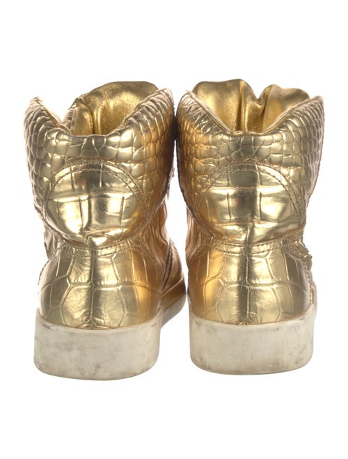 Chanel Interlocking CC Logo Leather Sneakers