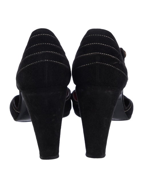 Chanel Interlocking CC Logo Suede D'Orsay Pumps