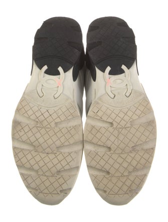 Chanel Interlocking CC Logo Leather Sneakers