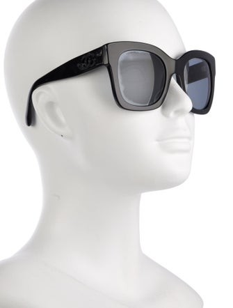 Chanel Interlocking CC Logo Wayfarer Sunglasses