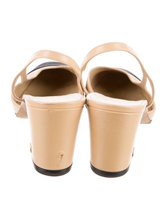 Chanel Interlocking CC Logo Leather Slingback Pumps