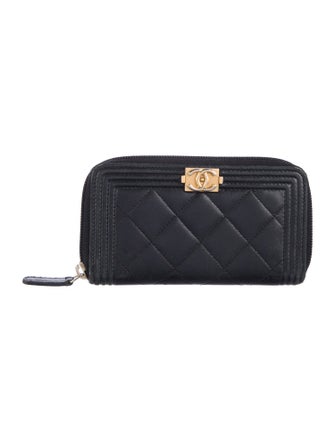 Chanel 2015-2016 Small Boy Wallet