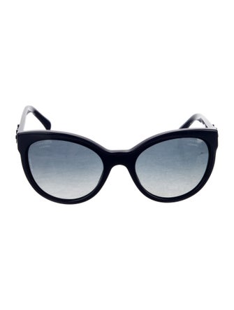 Chanel Interlocking CC Logo Wayfarer Sunglasses