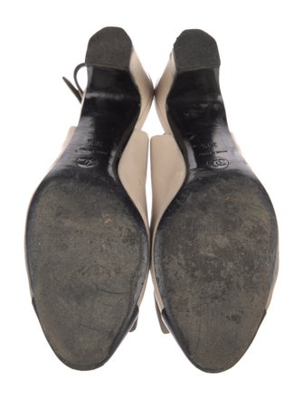 Chanel Interlocking CC Logo Leather Slingback Pumps