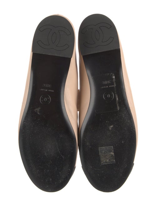 Chanel Interlocking CC Logo Leather Flats