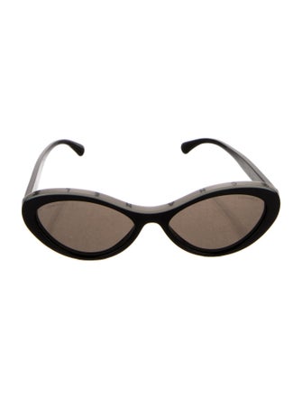 Chanel Interlocking G Logo Cat-Eye Sunglasses