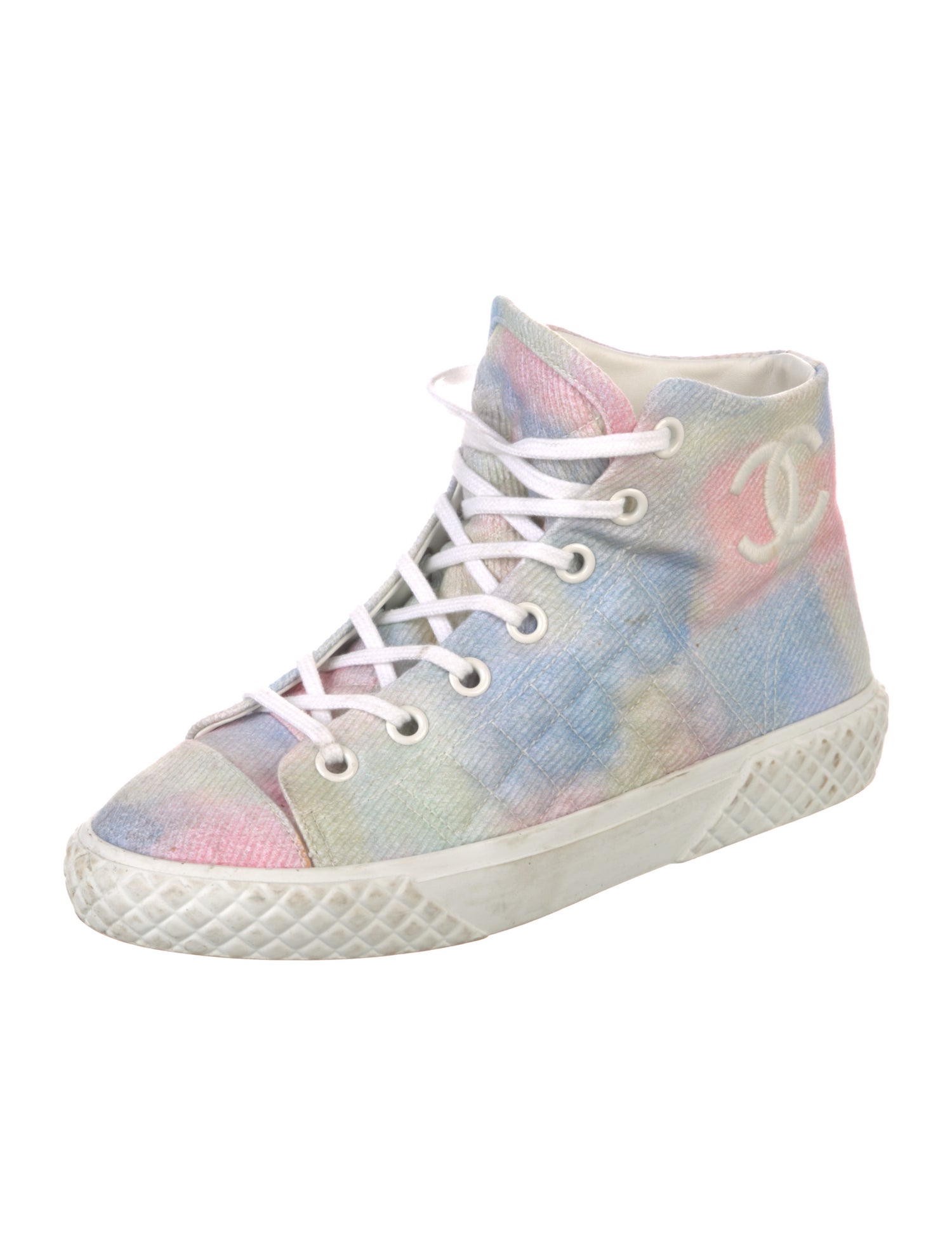 Chanel 2022 Interlocking CC Logo Sneakers