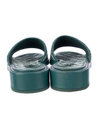 Chanel 2021 Interlocking CC Logo Slides