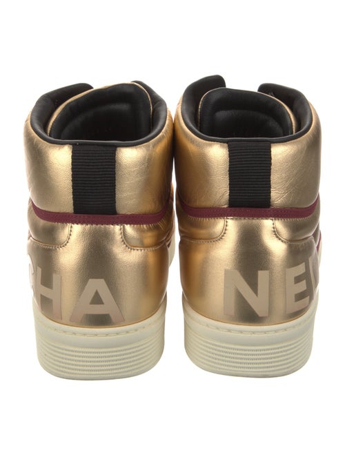 Chanel 2019 Interlocking CC Logo Sneakers