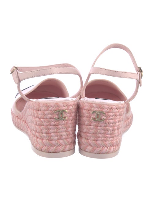 Chanel Interlocking CC Logo Leather Slingback Pumps