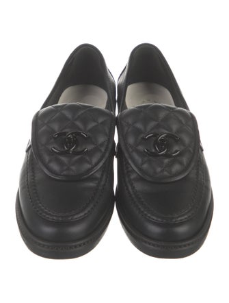Chanel Interlocking CC Logo Leather Loafers