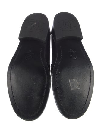 Chanel 2023 Interlocking CC Logo Loafers