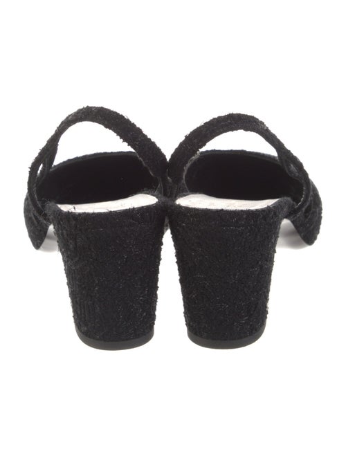 Chanel Interlocking CC Logo Tweed Slingback Pumps